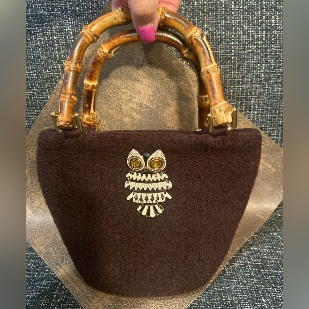 Sarah Oliver~Handmade Peruvian Wool Bag~Custom Owl Brooch~Magnetic Snap Closure